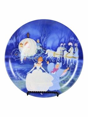 Disney Cinderella “Bibbidi Bobbidi Boo” Decorative Collectors Plate